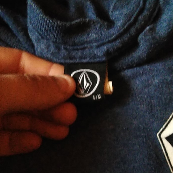 Mens Volcom Long Sleeve - Picture 3 of 3